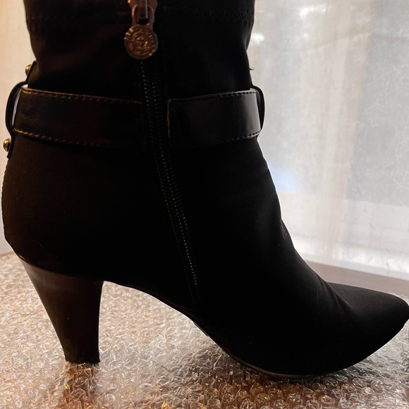 Black ankle booties - Picture 4 of 9